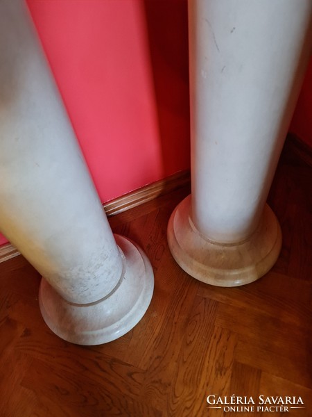 Pair of marble pedestals (posztamens)