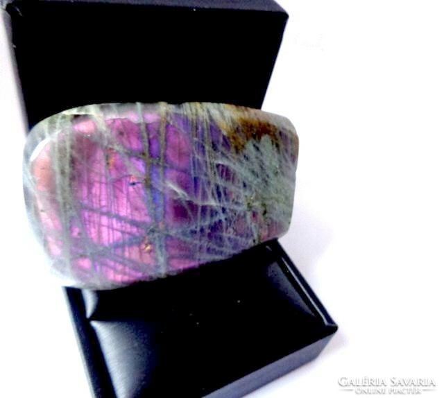 Labradorite with purple pink highlights