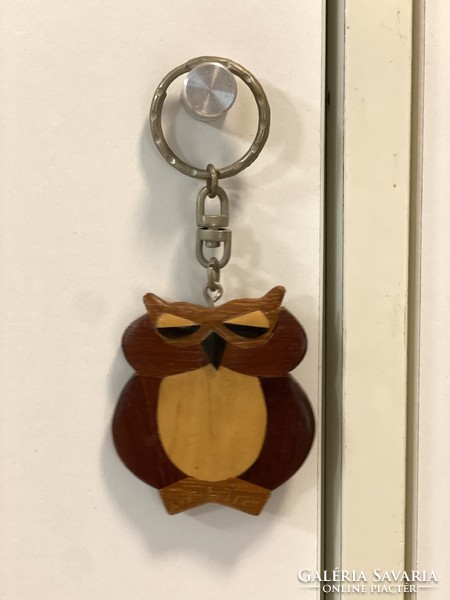 From the owl collection, an old wooden key holder with an owl figure 11 cm