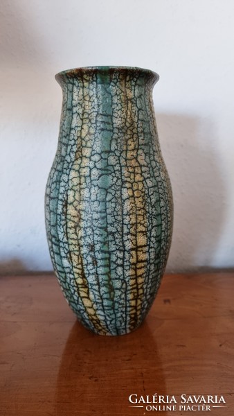 Retro cracked glazed vase.