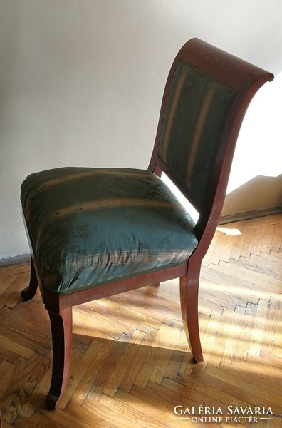 Biedermeier, intarziás, kárpitozott üléses és háttámlás szék