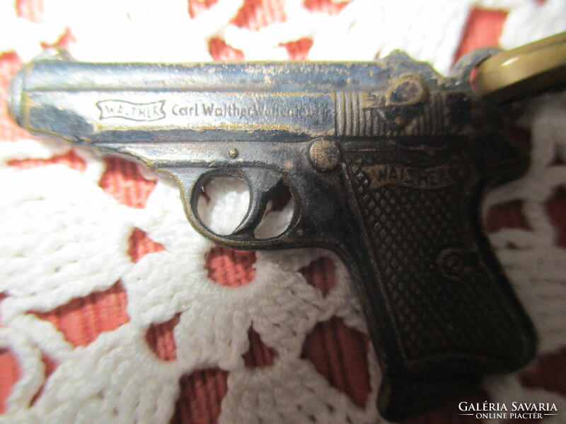 Walther pistol key ring