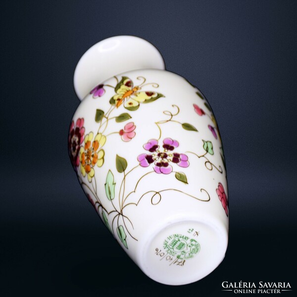 Zsolnay flower pattern vase (limited edition)