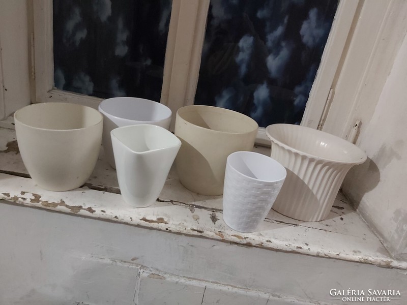 6 high-quality, larger ceramic bowls in one, almost like new