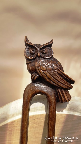 Owl pattern hairpin carved from walnut wood