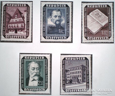 A989-93 / austria 1953 the protestant school on karlsplatz tér in vienna stamp set postal clerk