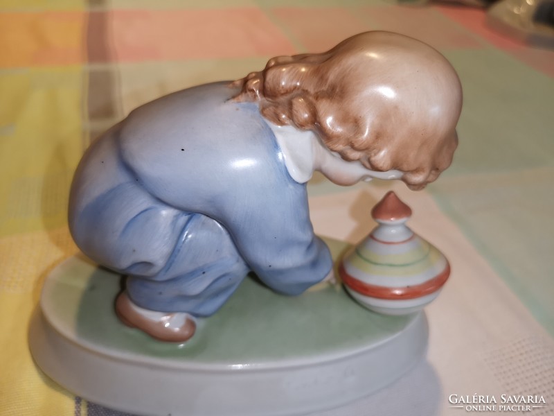 Porcelain toddler with humming snail Zsolnay 3. Manually numbered
