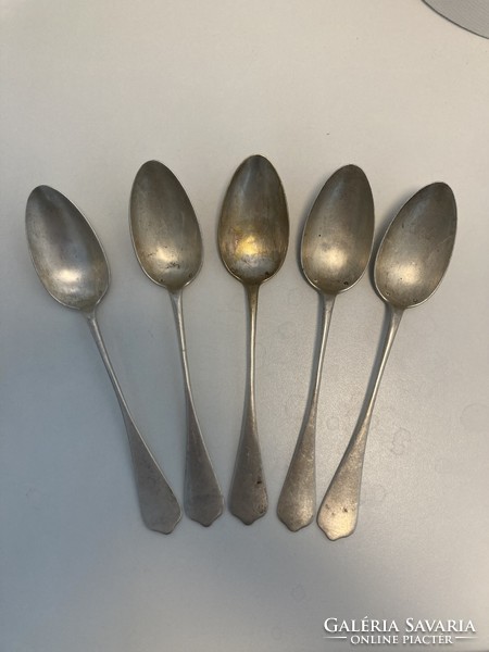 5 pcs dianas silver spoons. Only 200 ft/g!