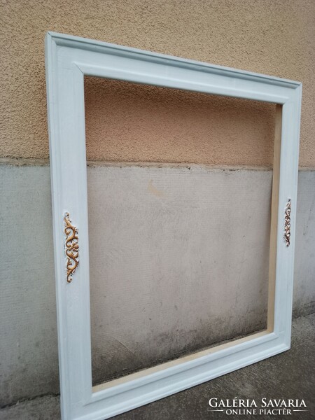 White wooden photo frame. Nest: 60x50 cm -