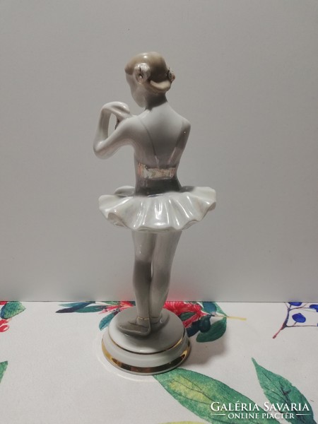 Extra ritka Orosz balerina, 21 cm magas