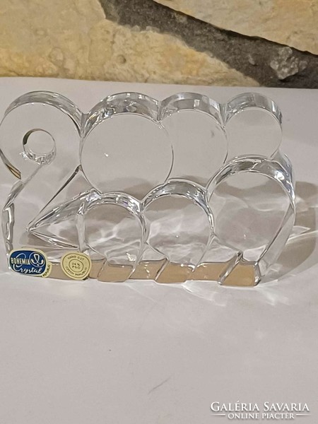 Czech Bohemia 1999-2000 millennium lead crystal table decoration. Paperweight