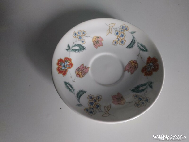 Vintage made in Great Britain Ikea porcelain coaster plates, 17.5 cm diameter, ~ 3 cm high