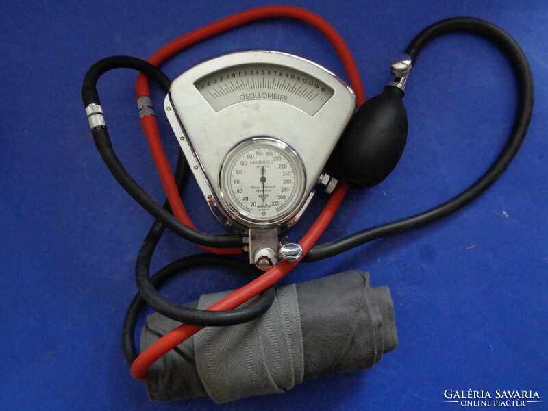 Germany blood pressure monitor 1940s -50s