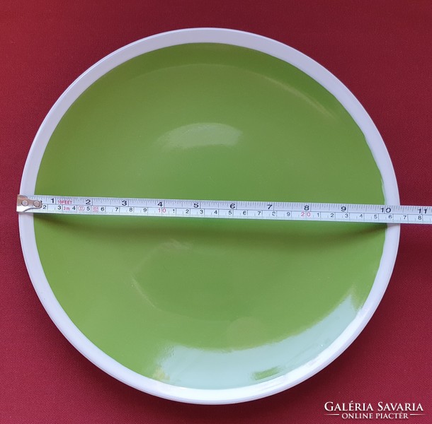 Zöld porcelán tálaló tál tányér húsvéti dekoráció