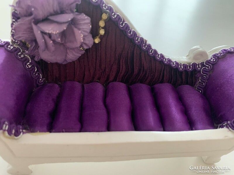 Special jewelry storage sofa sofa