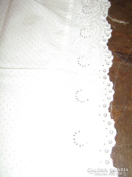 Beautiful white madeira lacy damask tablecloth