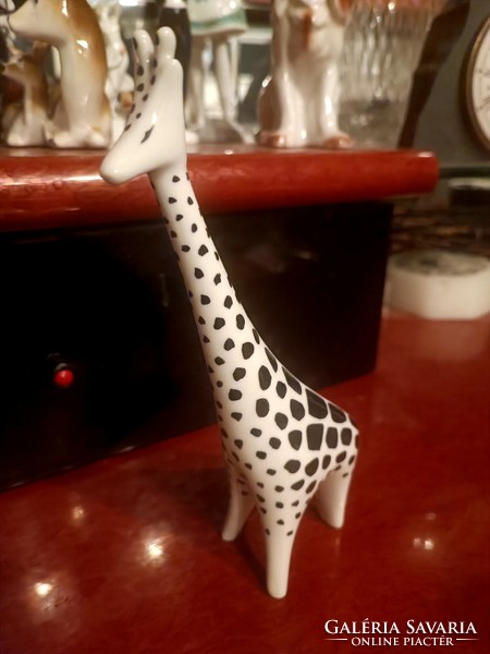 Art deco giraffe