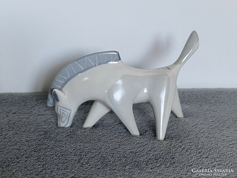 Drasche gyűjtői Art Deco ló, lovacska figura.