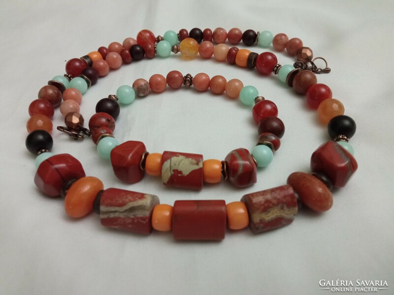 Semi-precious stone - set, almost all jewelry is milled!!!!!