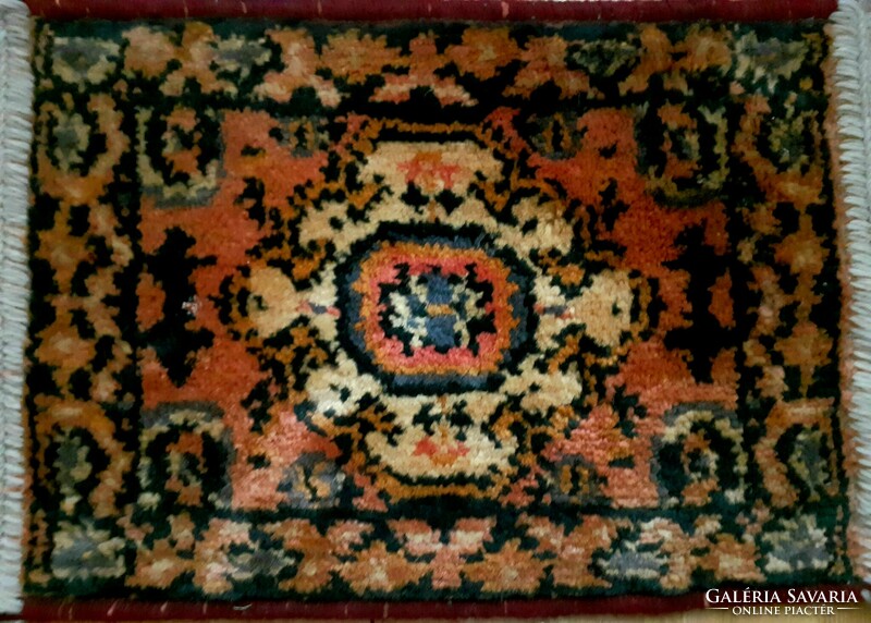 Handwoven small wool prayer rug in good condition