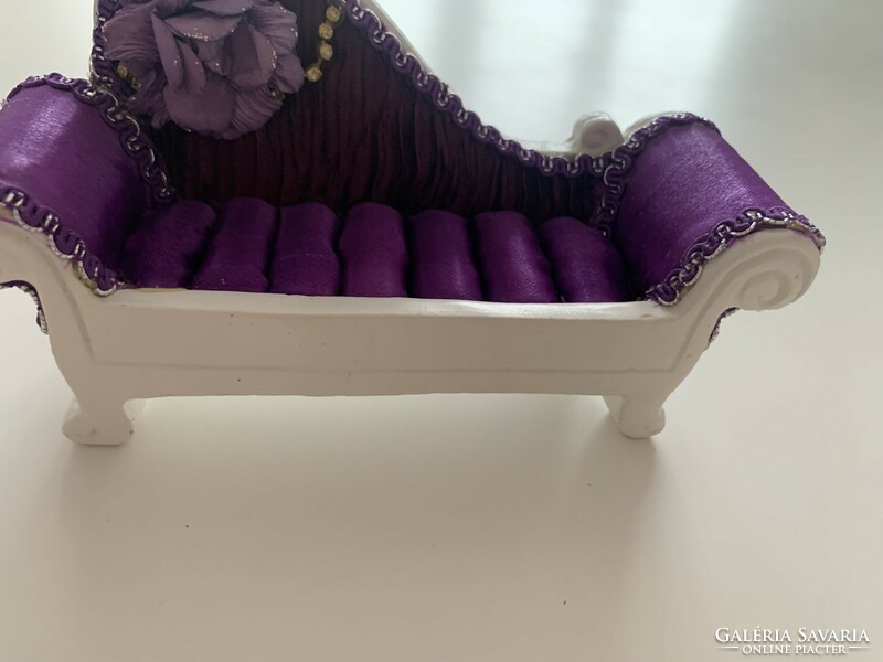 Special jewelry storage sofa sofa