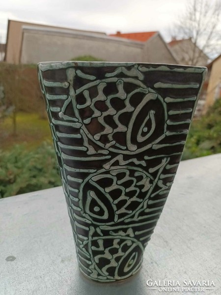 Gorka Géza kerámia váza - halas váza