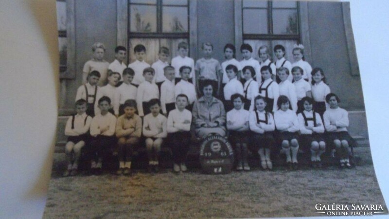 Za488.5 - József Bajza Elementary School of Újpest iv. District Budapest, bajza u. 2 Class photo 5a -1963