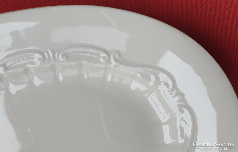 Wunsiedel Bavarian German porcelain serving bowl plate offering