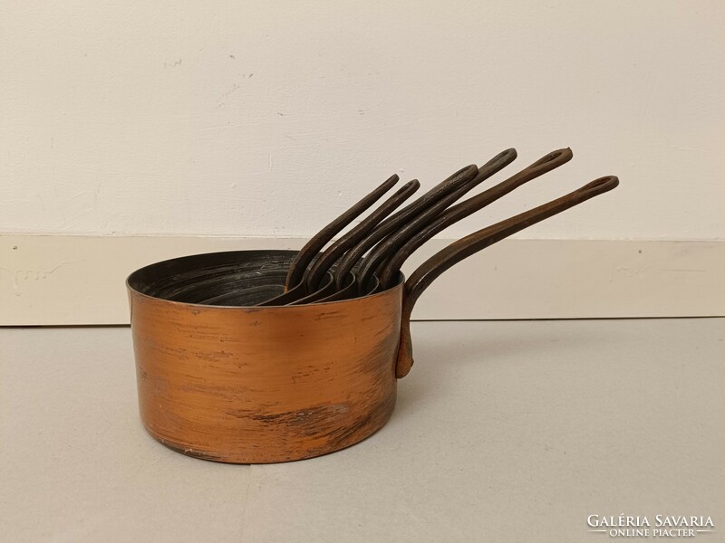 Antique kitchen tool with traces of tin plating, red copper pot with iron handle, set of 6 pieces 236