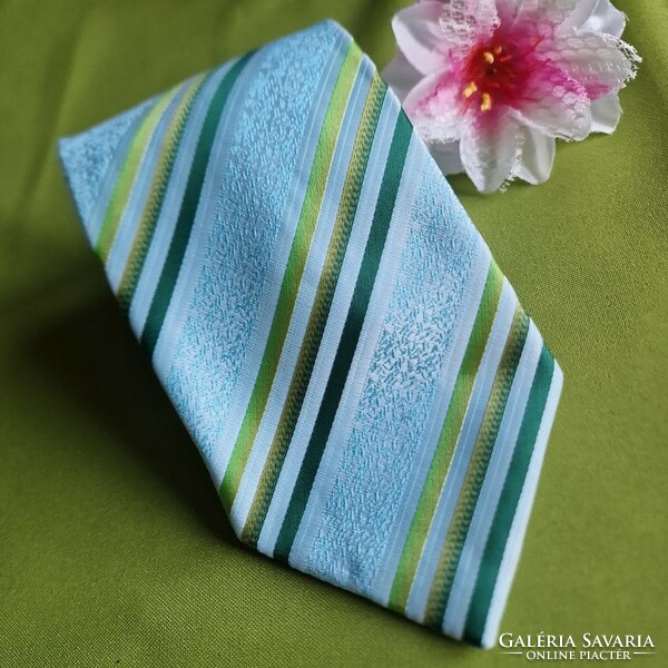 Wedding nyk56 - green striped silk tie