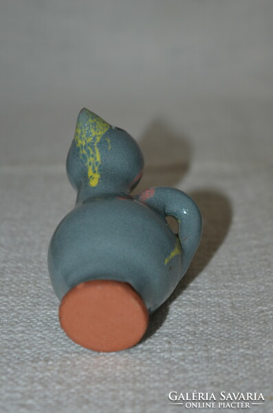Folk ceramic whistling toy