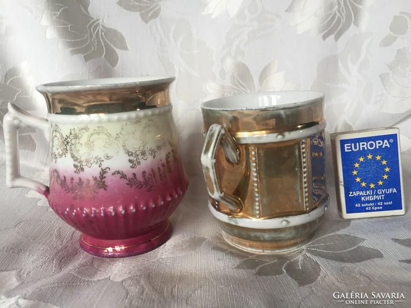 Bájos antik aranyozott, porcelán pohár, bögre,Karlsbad fürdőhelyi emlék, dísztárgy, kúrapohár