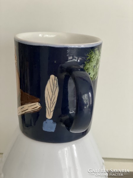 From the owl collection, a mug with an owl pattern is 9 cm high