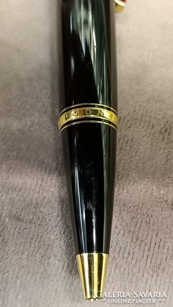 Montblanc boheme ruby pen