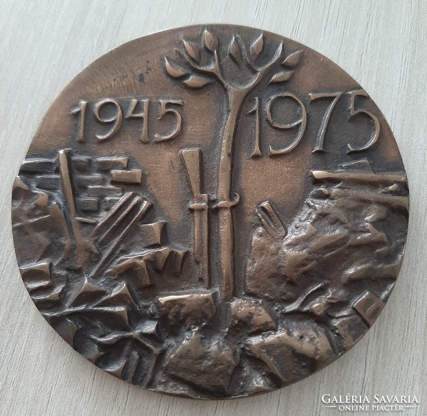 A Ceglédi Járás Szocialista Fejlesztéséért 1945 - 1975 bronz emlék plakett 7,8 cm saját dobozában