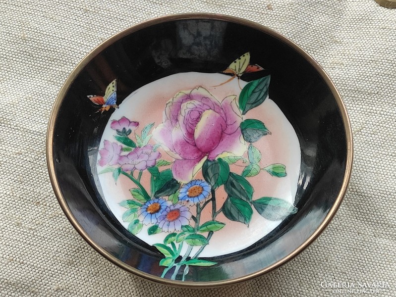 Buja virágos rózsás dúsan aranyozott kínai porcelán fali tál G."Maxi" fotóművész hagyatékából