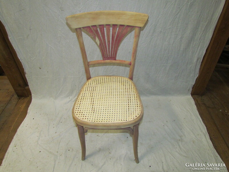 Antique Viennese Thonet chair (polished)