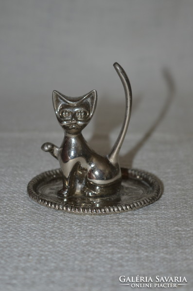 Ezüstözött fém gyűrűtartó / ékszertartó cica