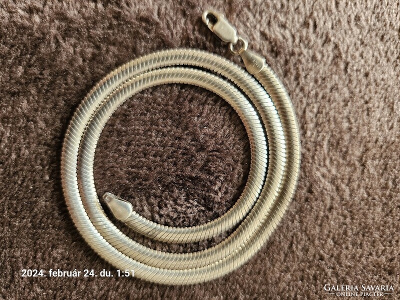 Flat snake chain 24.6 grams