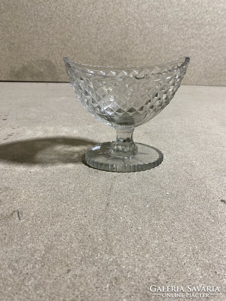 Fagyis pohár öntött üvegből,13 x 12 cm-es nagyságú. 3060