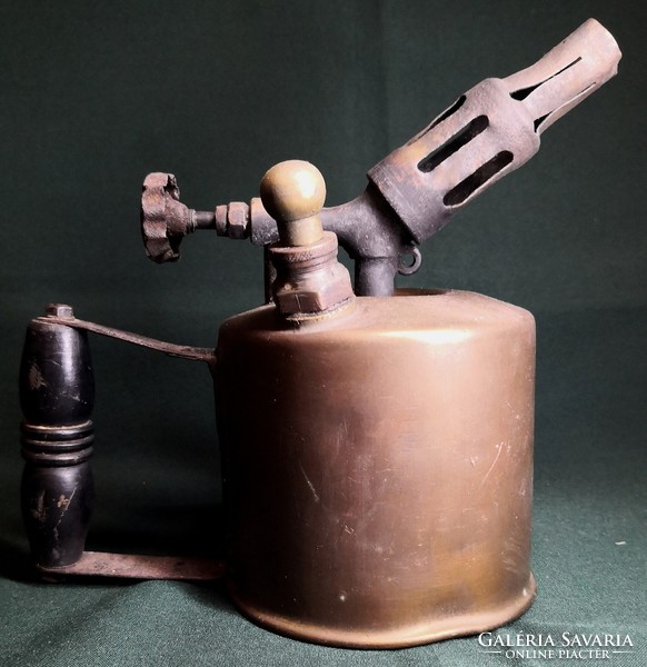 Dt/389 – vintage optimus 372. Petrol / soldering lamp