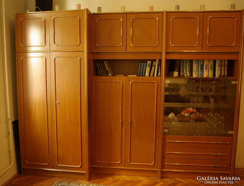 4-part cabinet line