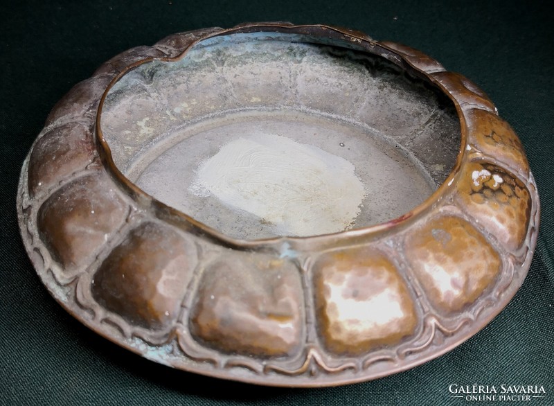Dt/388 – antique copper offering