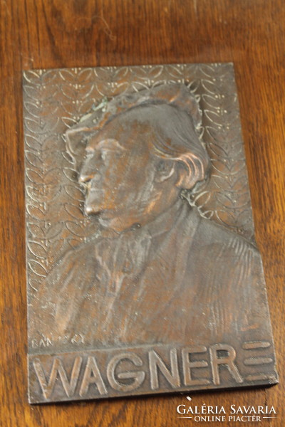 Bánszky bronzírozott relief 902