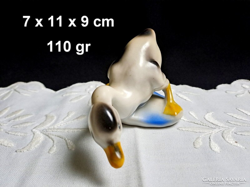 Jelzett porcelán különleges csipegető kacsa