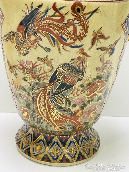 Chinese vase with bird of paradise pattern