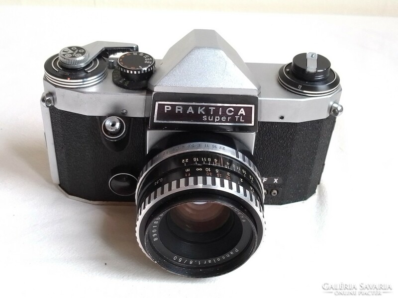 Praktica Super TL fényképezőgép Pancolar 1,8/50 Carl Zeiss Jena Zebra objektívvel eredeti tokkal
