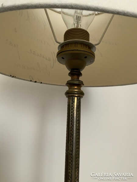 Asztali lámpa