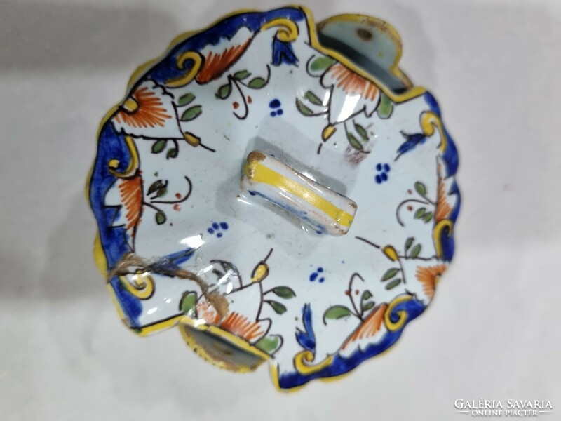 Old Italian porcelain bonbonier