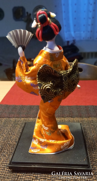 Japan geisha doll